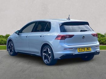 Used Volkswagen Golf 2025 for sale - 79537749: Photo