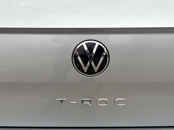 Used Volkswagen T-Roc 2023 for sale - 76275171: Photo 33