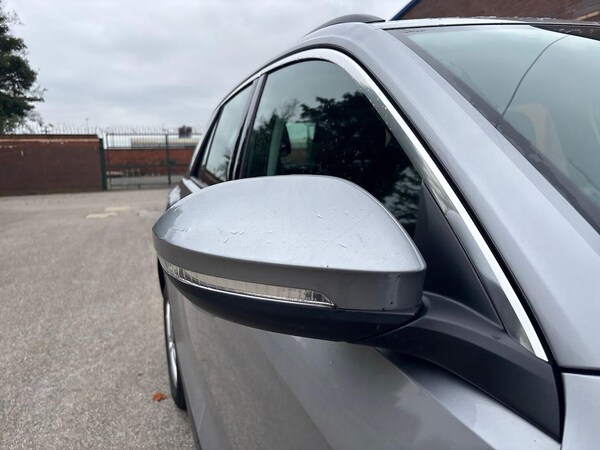 Used Volkswagen T-Roc 2023 for sale - 76275171: Photo 36
