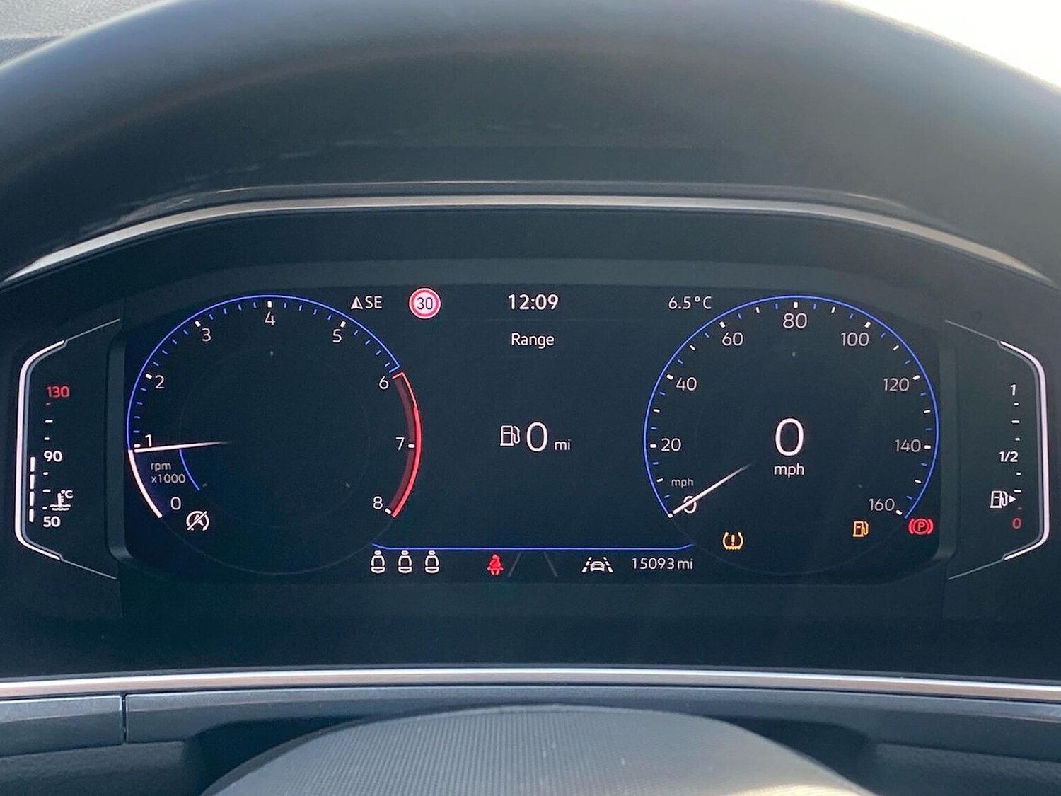 Used Volkswagen T-Roc 2025 for sale - 78026160: Photo 10