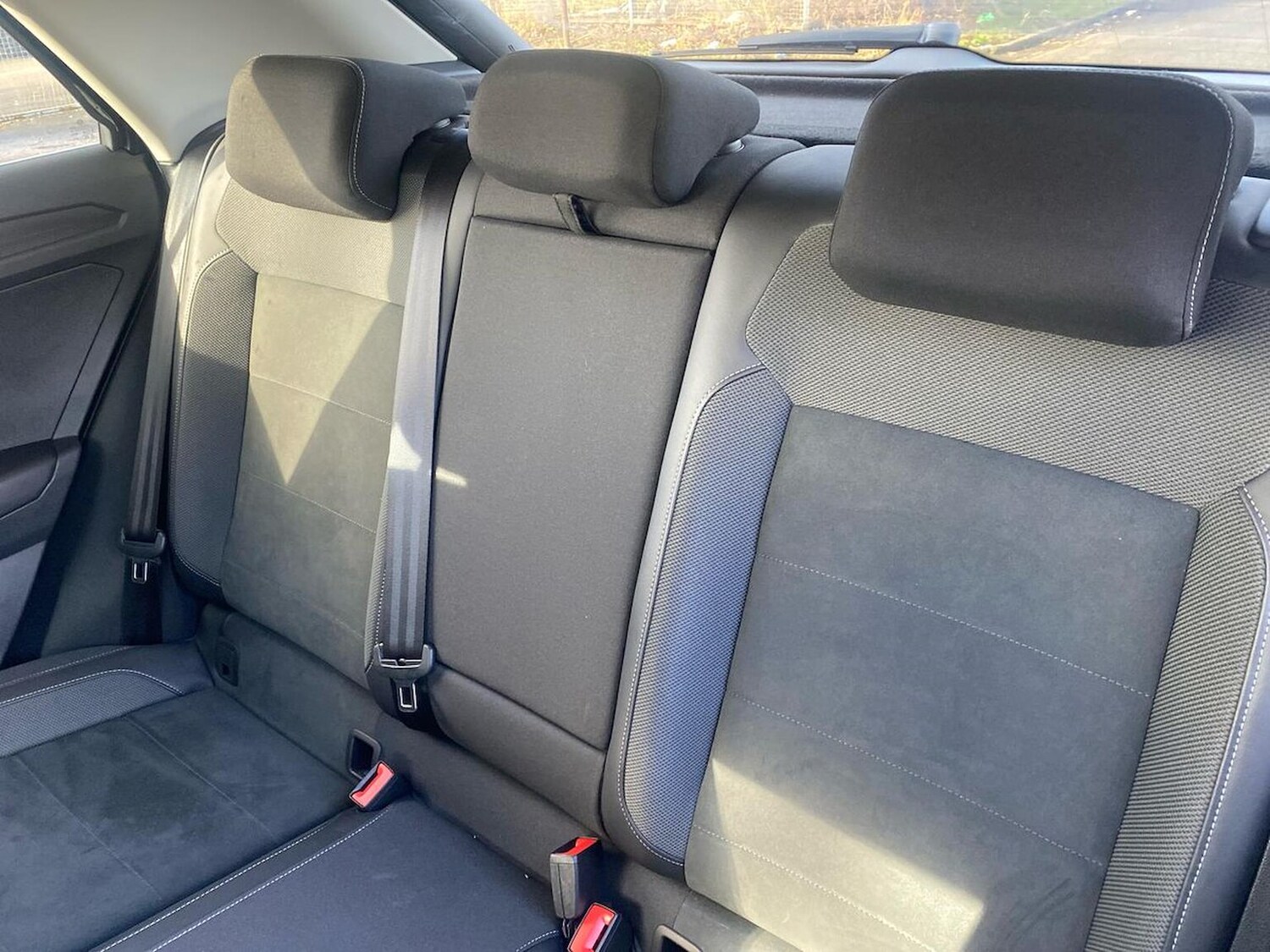 Used Volkswagen T-Roc 2025 for sale - 78026160: Photo 16