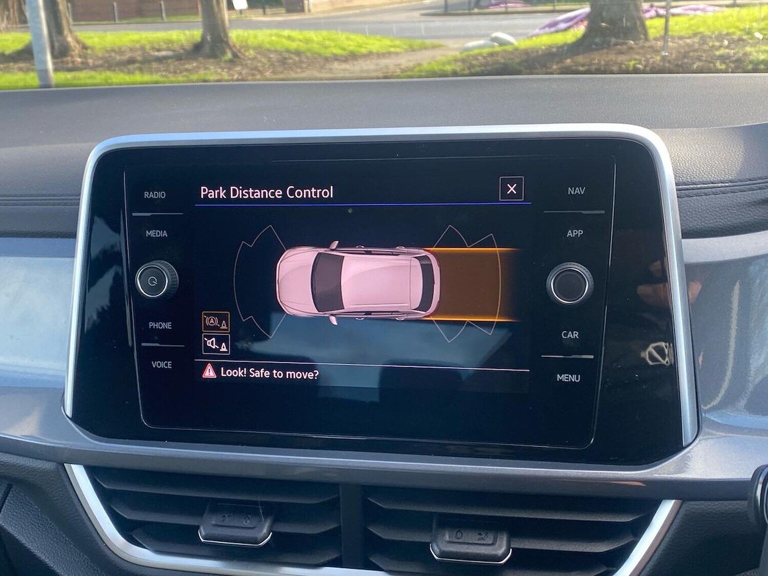 Used Volkswagen T-Roc 2025 for sale - 78026160: Photo 23