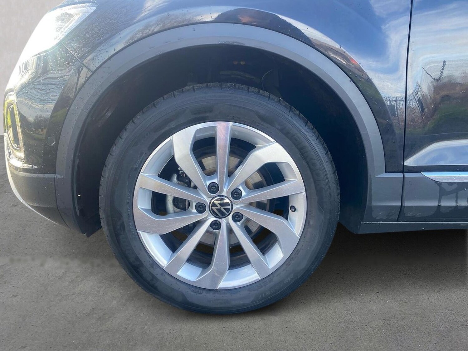 Used Volkswagen T-Roc 2025 for sale - 78026160: Photo 6