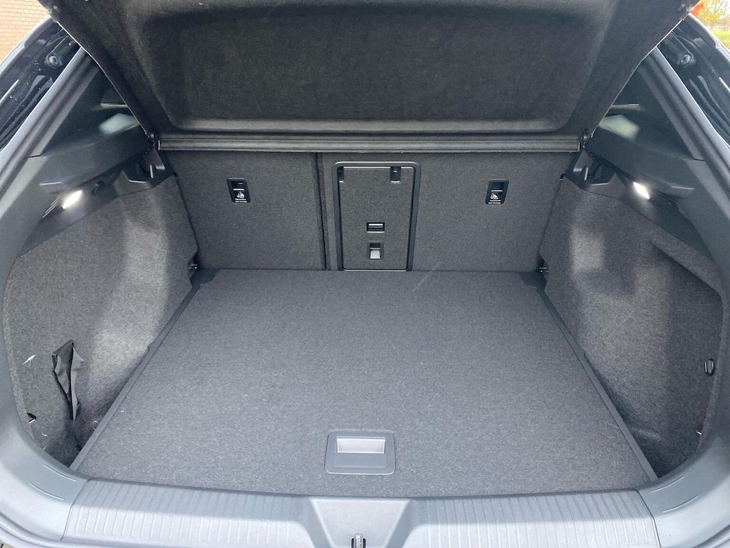 Used Volkswagen ID.4 2025 for sale - 76357990: Photo 18