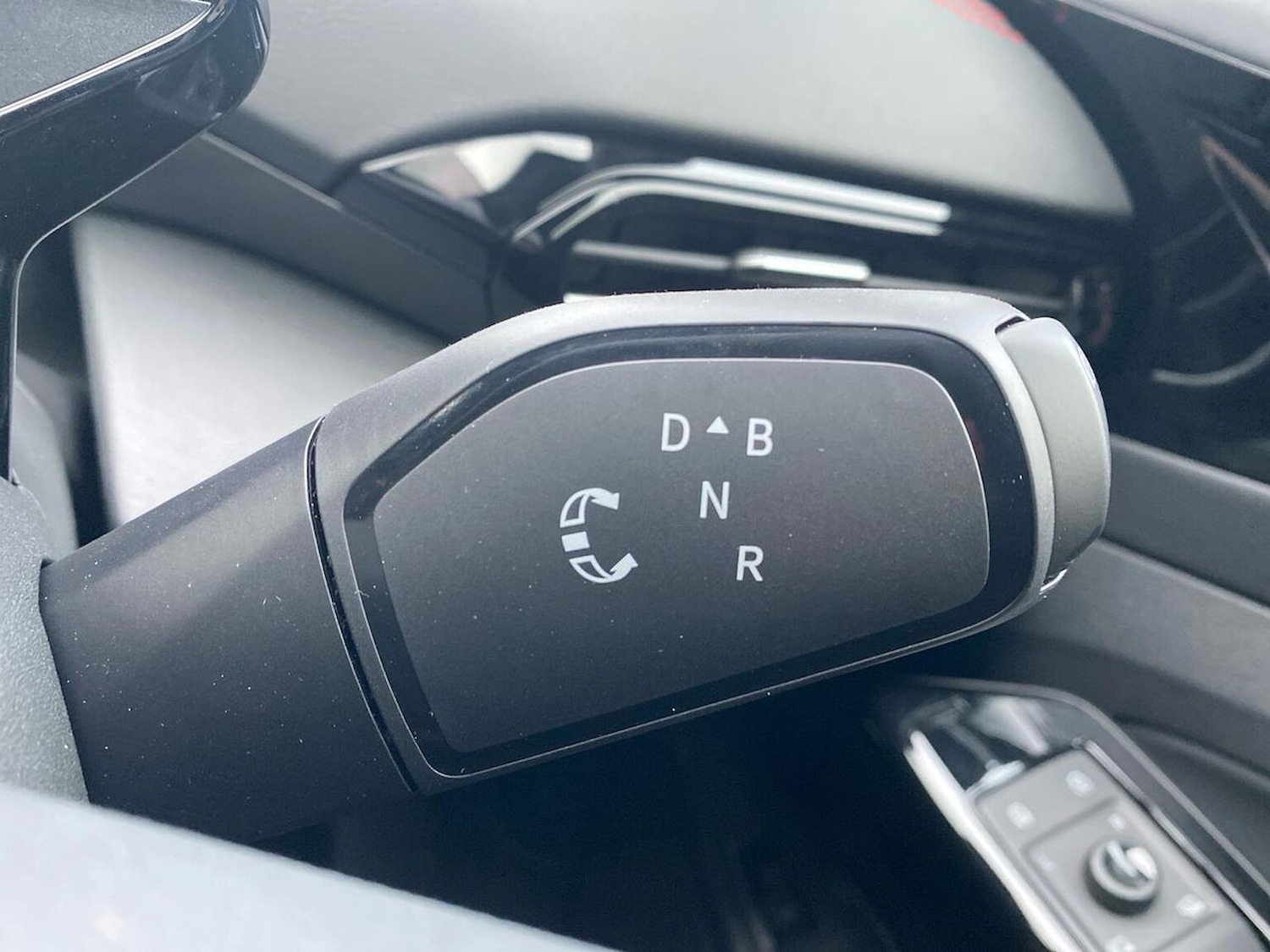 Used Volkswagen ID.4 2025 for sale - 76357990: Photo 29