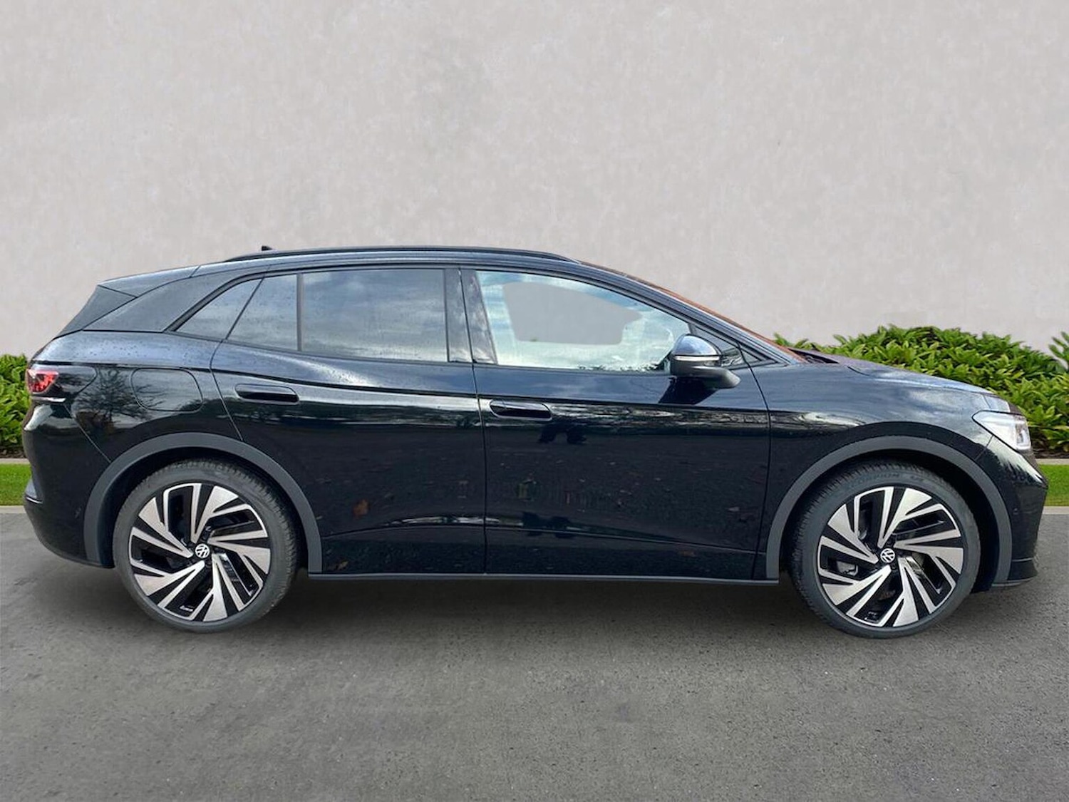 Used Volkswagen ID.4 2025 for sale - 76357990: Photo 4