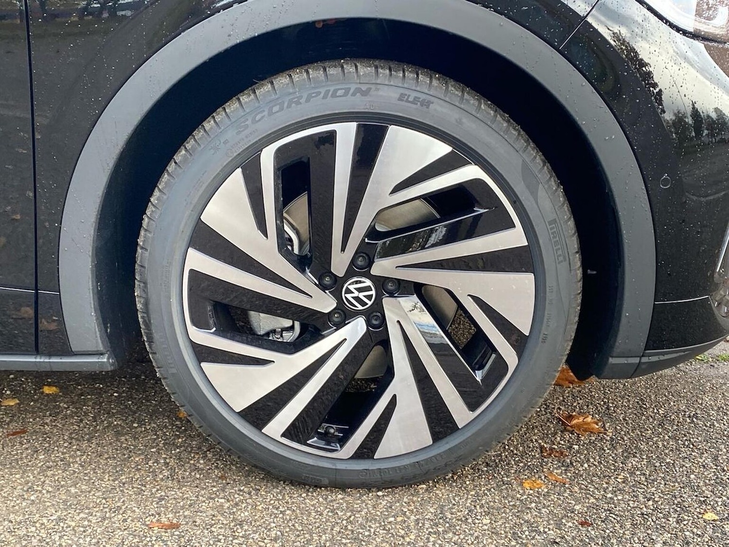 Used Volkswagen ID.4 2025 for sale - 76357990: Photo 7