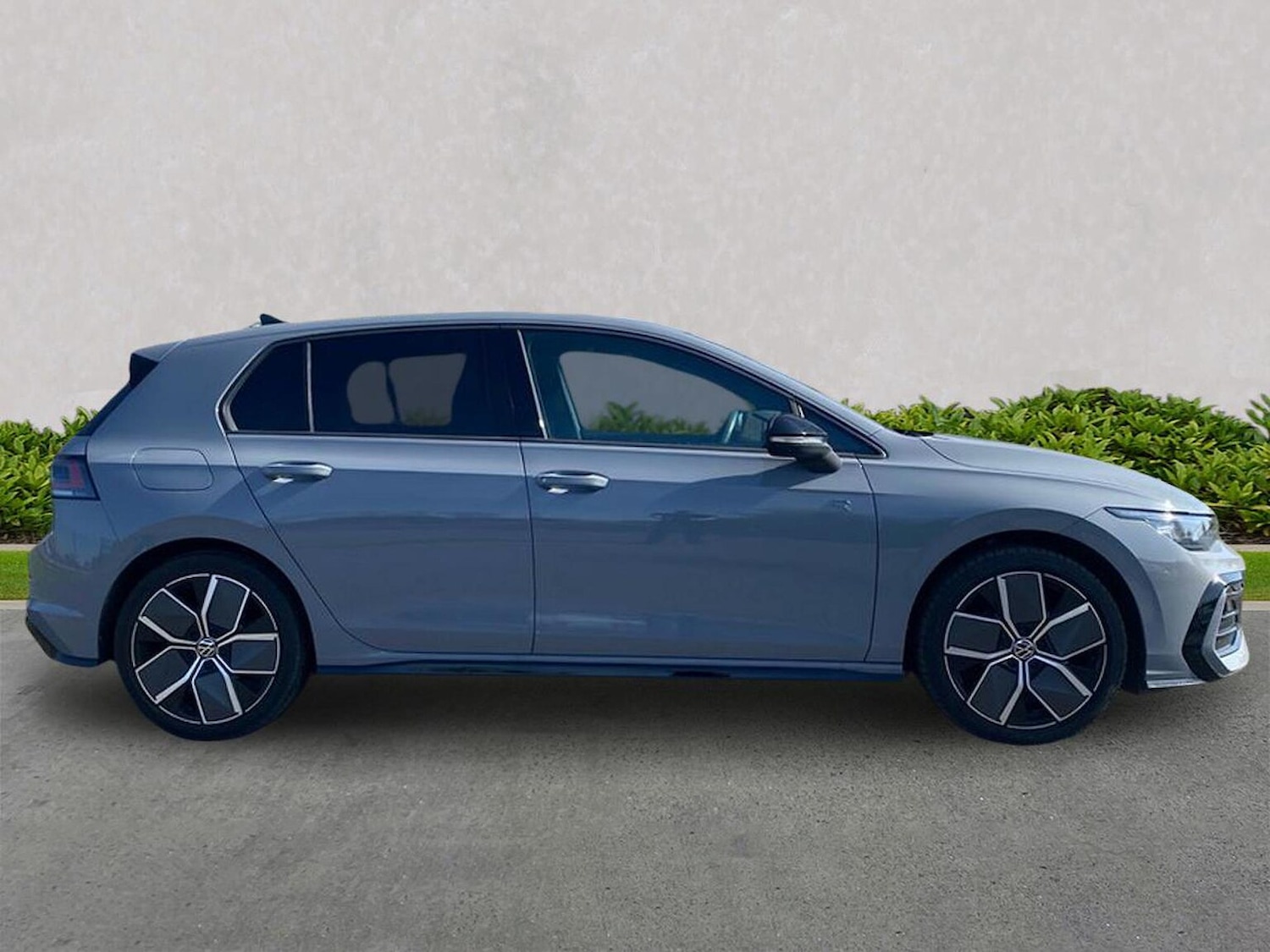 Used Volkswagen Golf 2025 for sale - 78195467: Photo 3