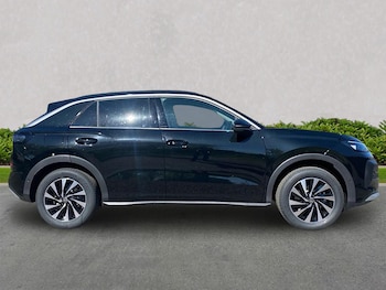 Used Volkswagen T-Roc 2026 for sale - 79115317: Photo