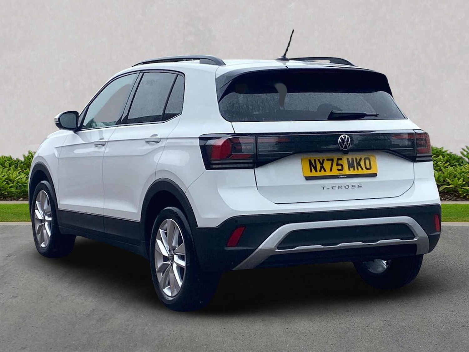 Used Volkswagen T-Cross 2025 for sale - 76149699: Photo 2