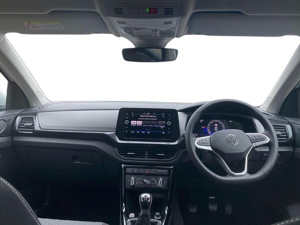 Used Volkswagen T-Cross 2025 for sale - 76149699: Photo 8