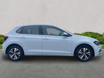 Used Volkswagen Polo 2018 for sale - 79047894: Photo