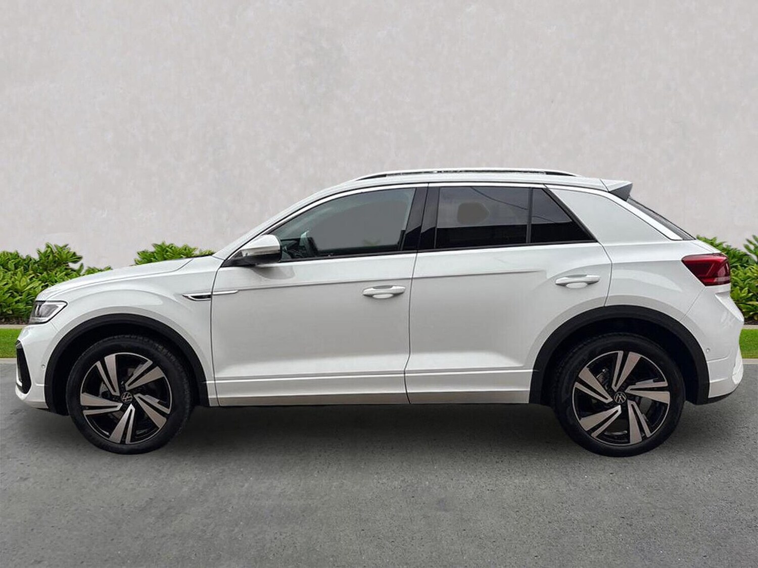 Used Volkswagen T-Roc 2025 for sale - 76275175: Photo 19