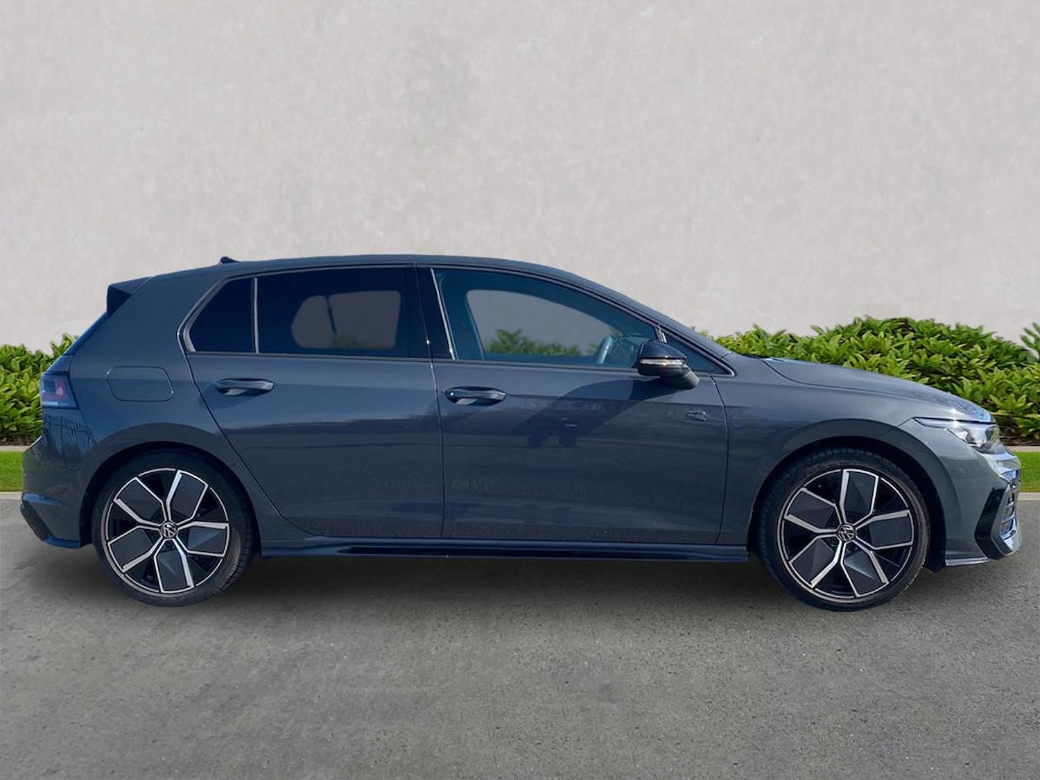 Used Volkswagen Golf 2025 for sale - 78195549: Photo 3