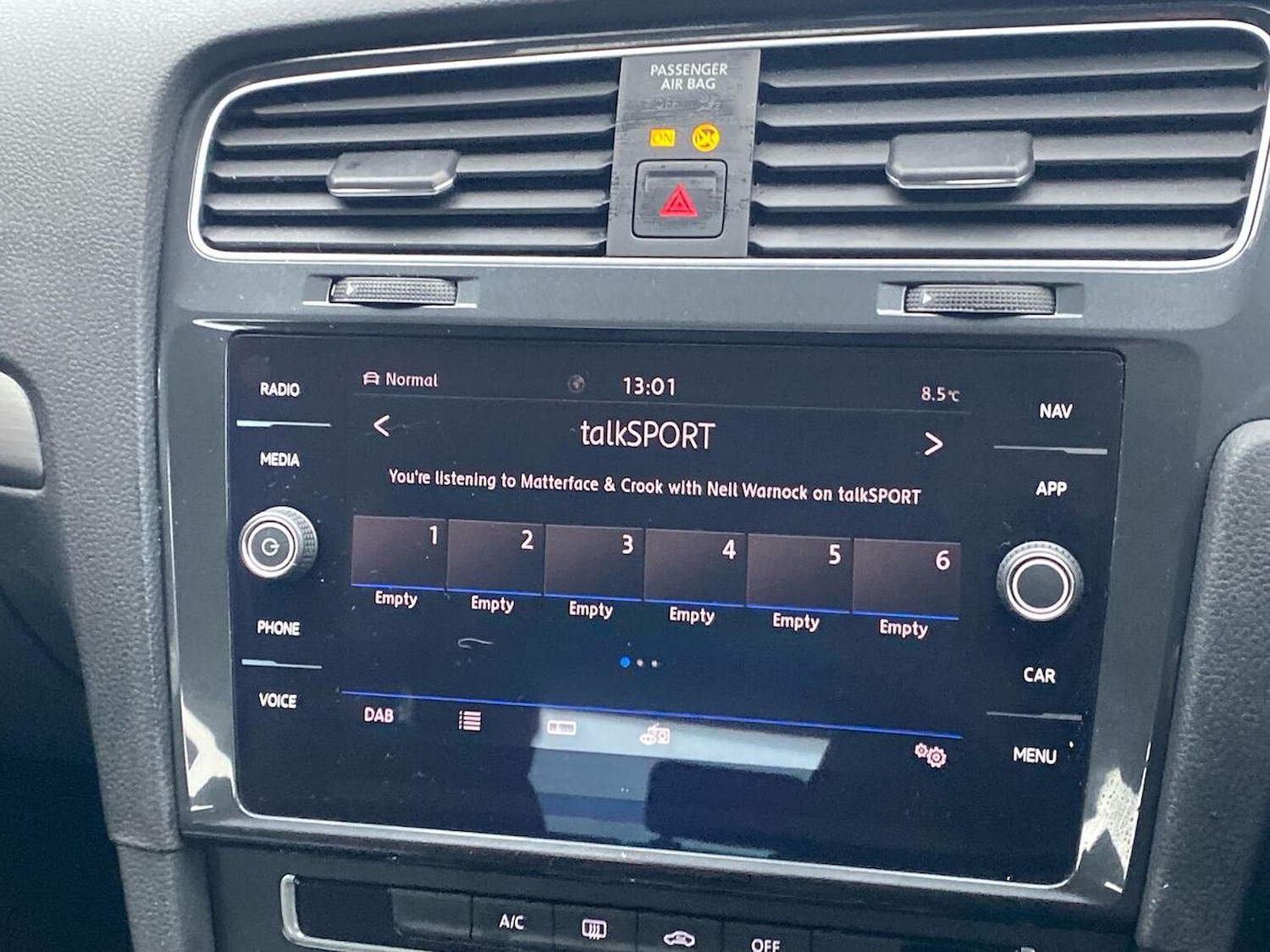 Used Volkswagen Golf 2018 for sale - 76920120: Photo 11