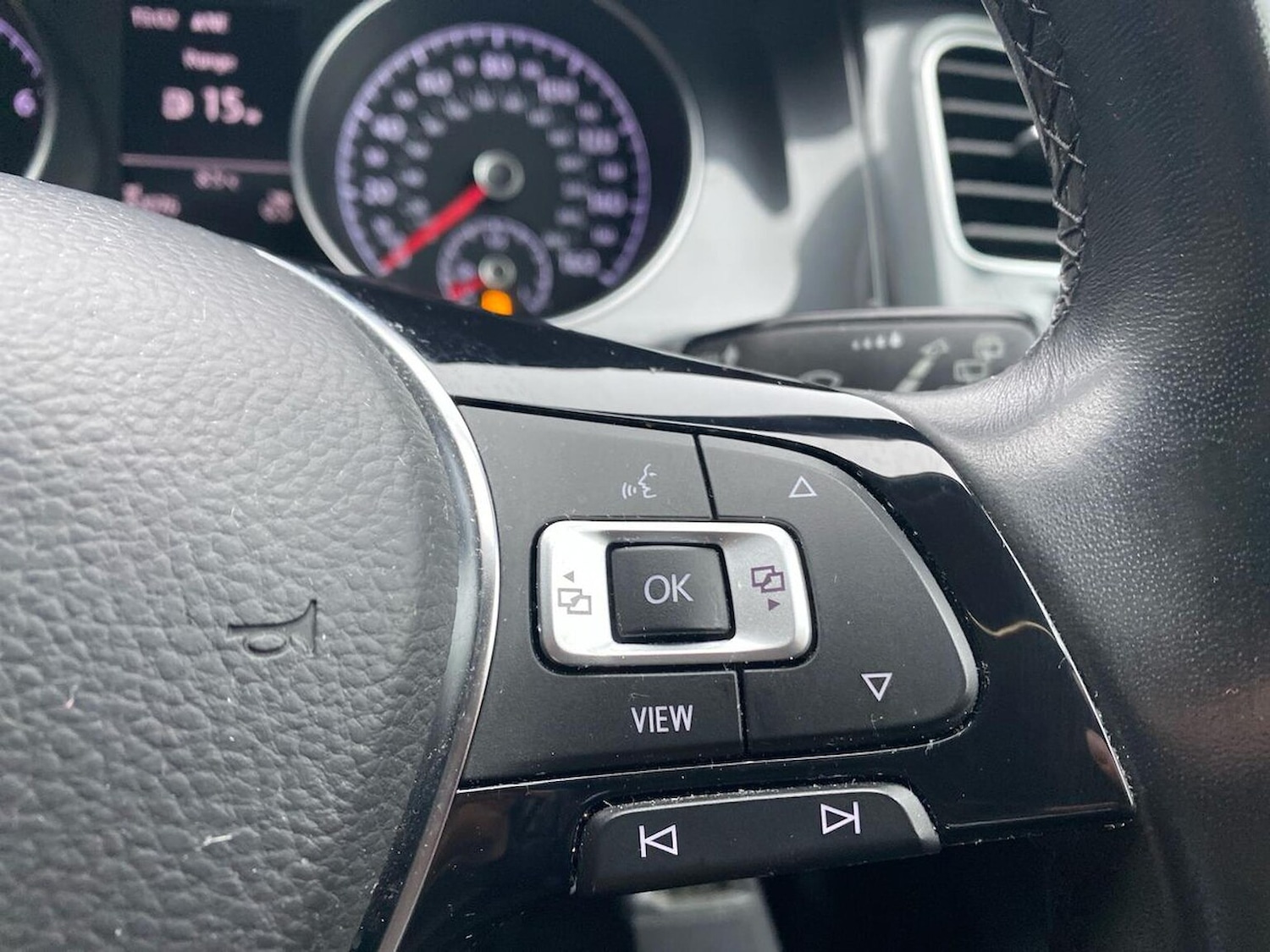 Used Volkswagen Golf 2018 for sale - 76920120: Photo 26