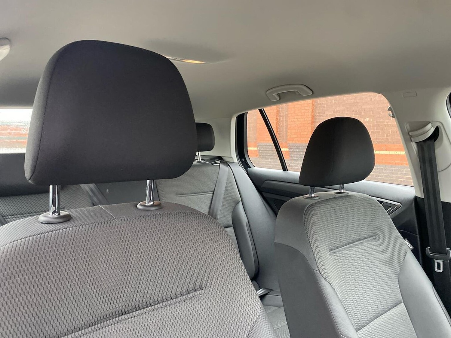 Used Volkswagen Golf 2018 for sale - 76920120: Photo 31