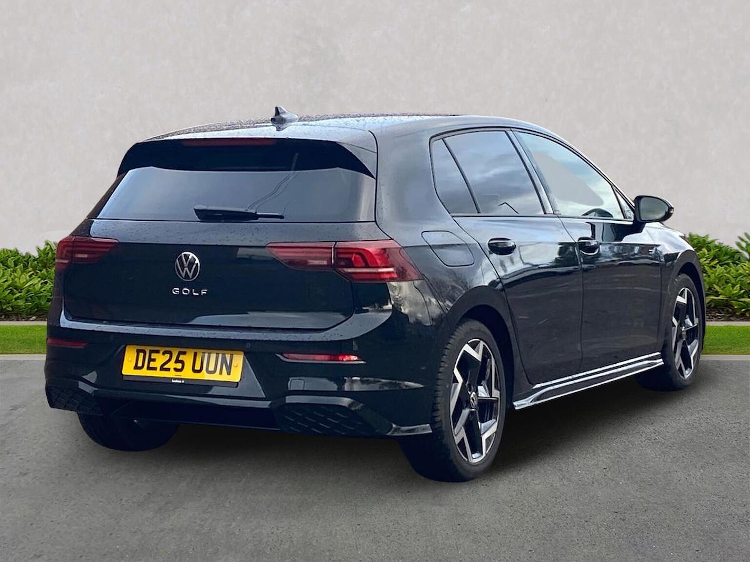 Used Volkswagen Golf 2025 for sale - 76477311: Photo 18