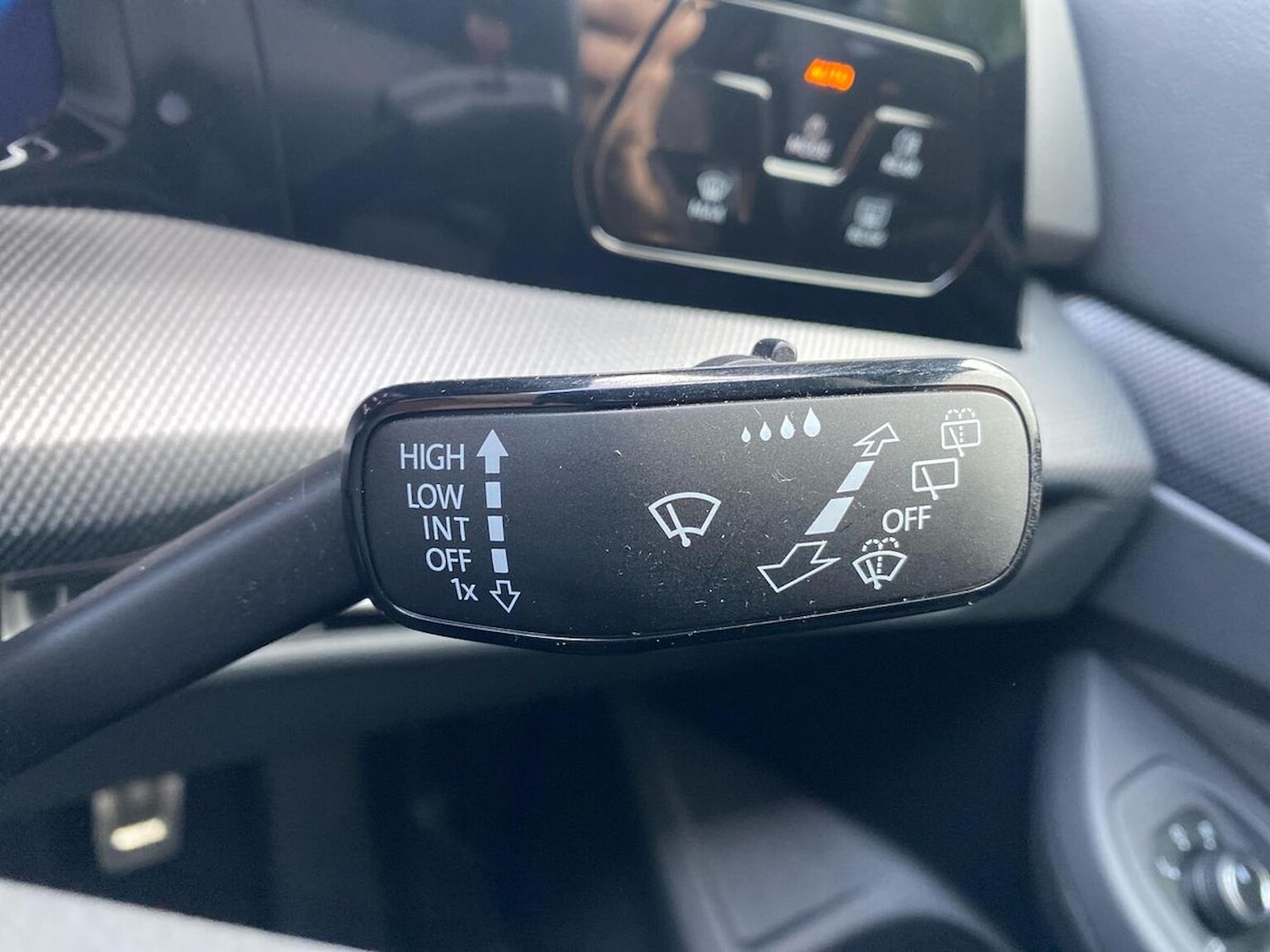 Used Volkswagen Golf 2025 for sale - 76477311: Photo 28