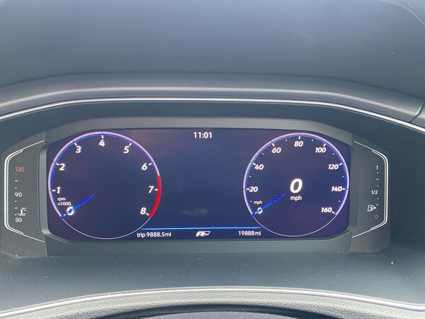 Used Volkswagen T-Roc 2022 for sale - 76007252: Photo 10