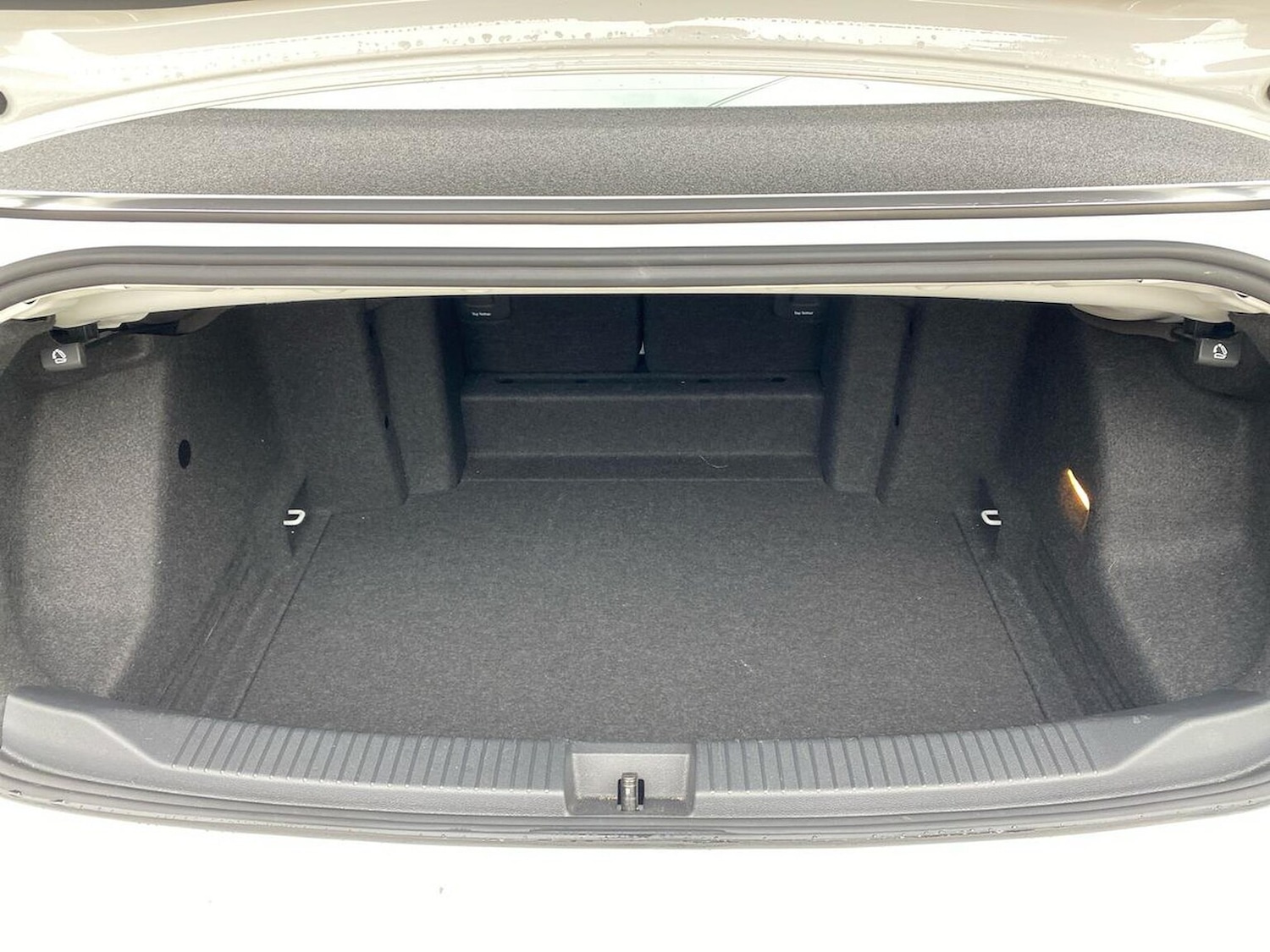 Used Volkswagen T-Roc 2022 for sale - 76007252: Photo 17