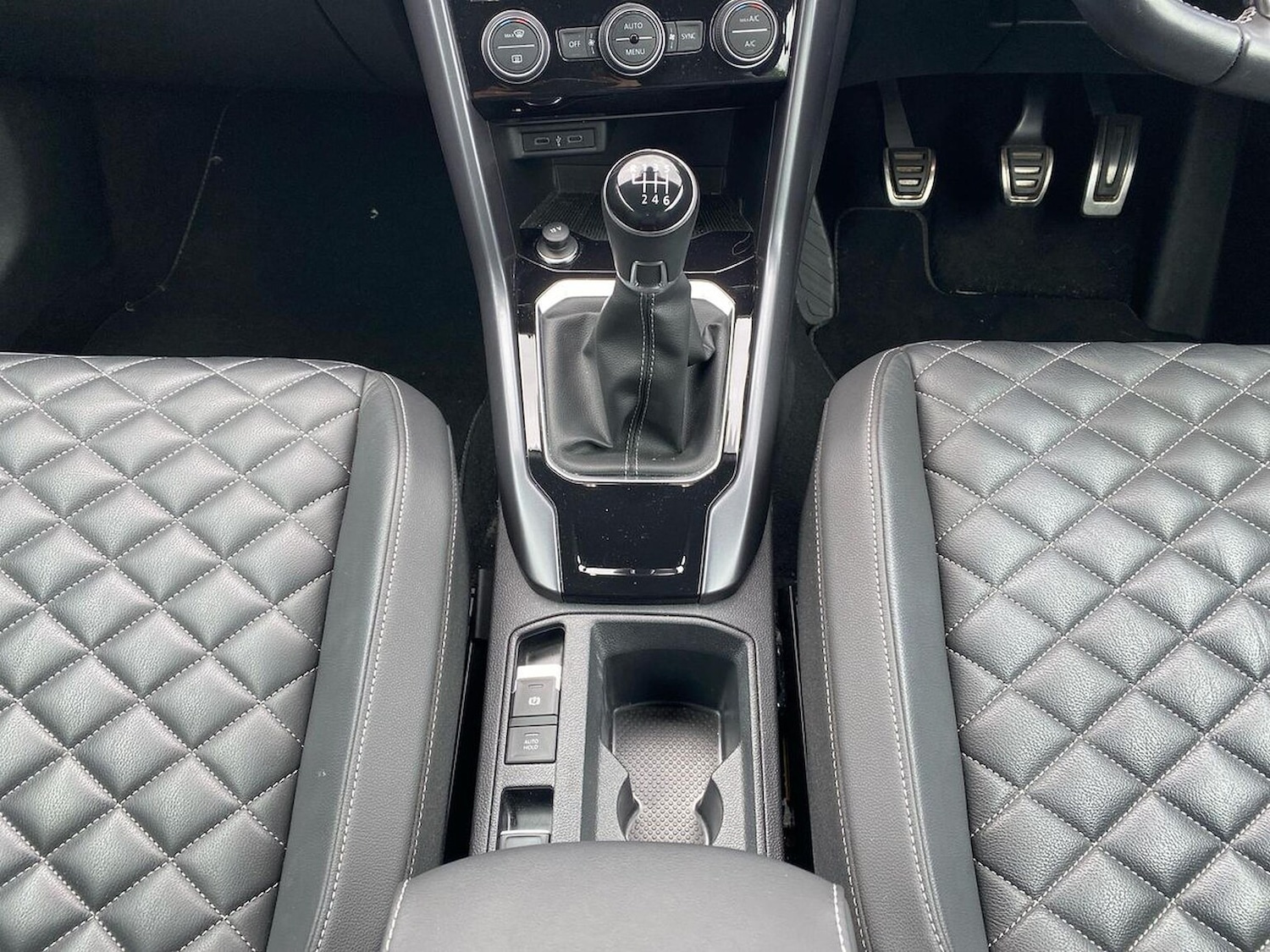 Used Volkswagen T-Roc 2022 for sale - 77056633: Photo 15