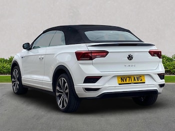 Used Volkswagen T-Roc 2022 for sale - 77056633: Photo