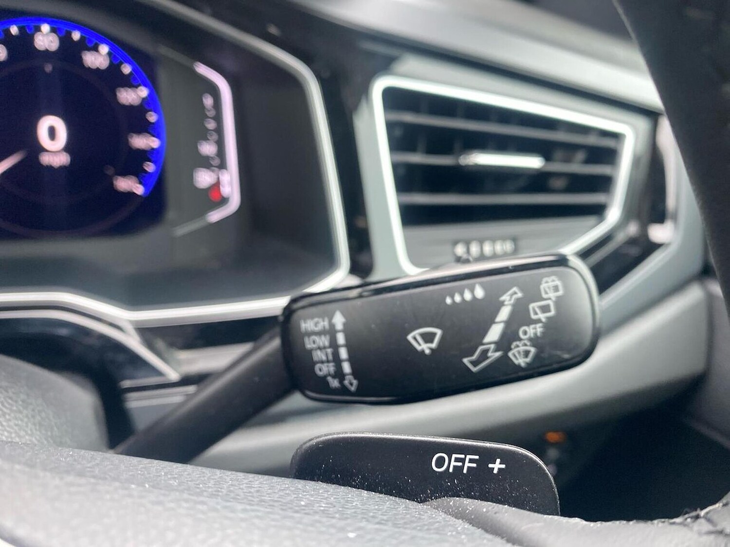 Used Volkswagen Polo 2022 for sale - 77845366: Photo 28