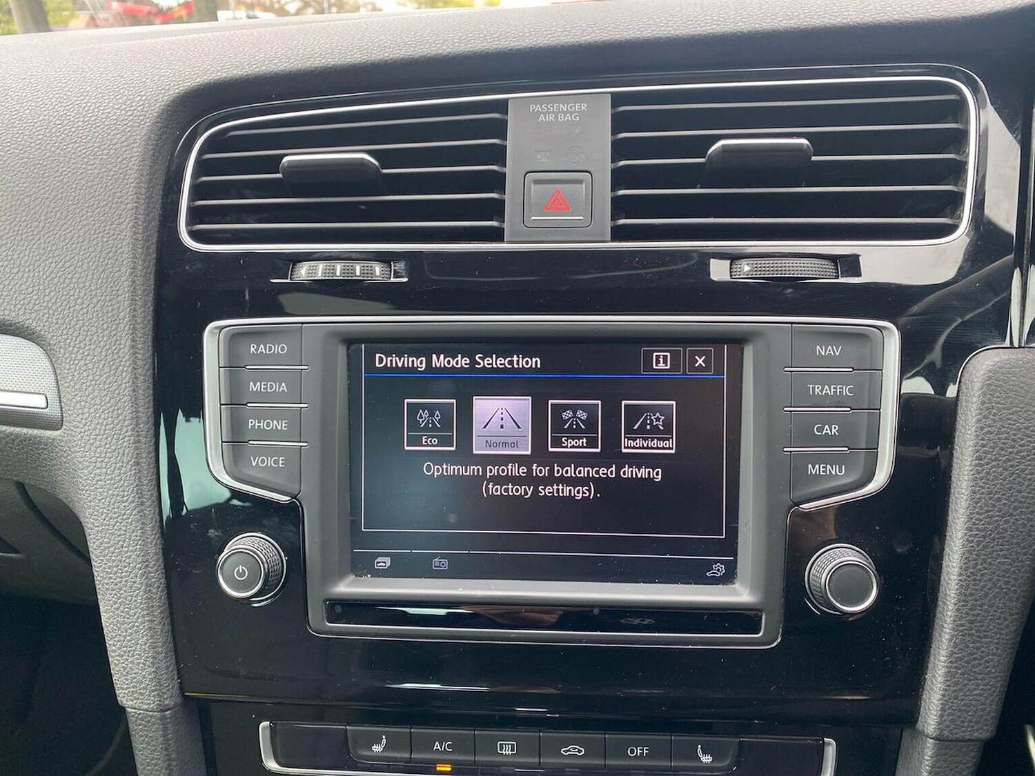 Used Volkswagen Golf 2016 for sale - 78195415: Photo 25