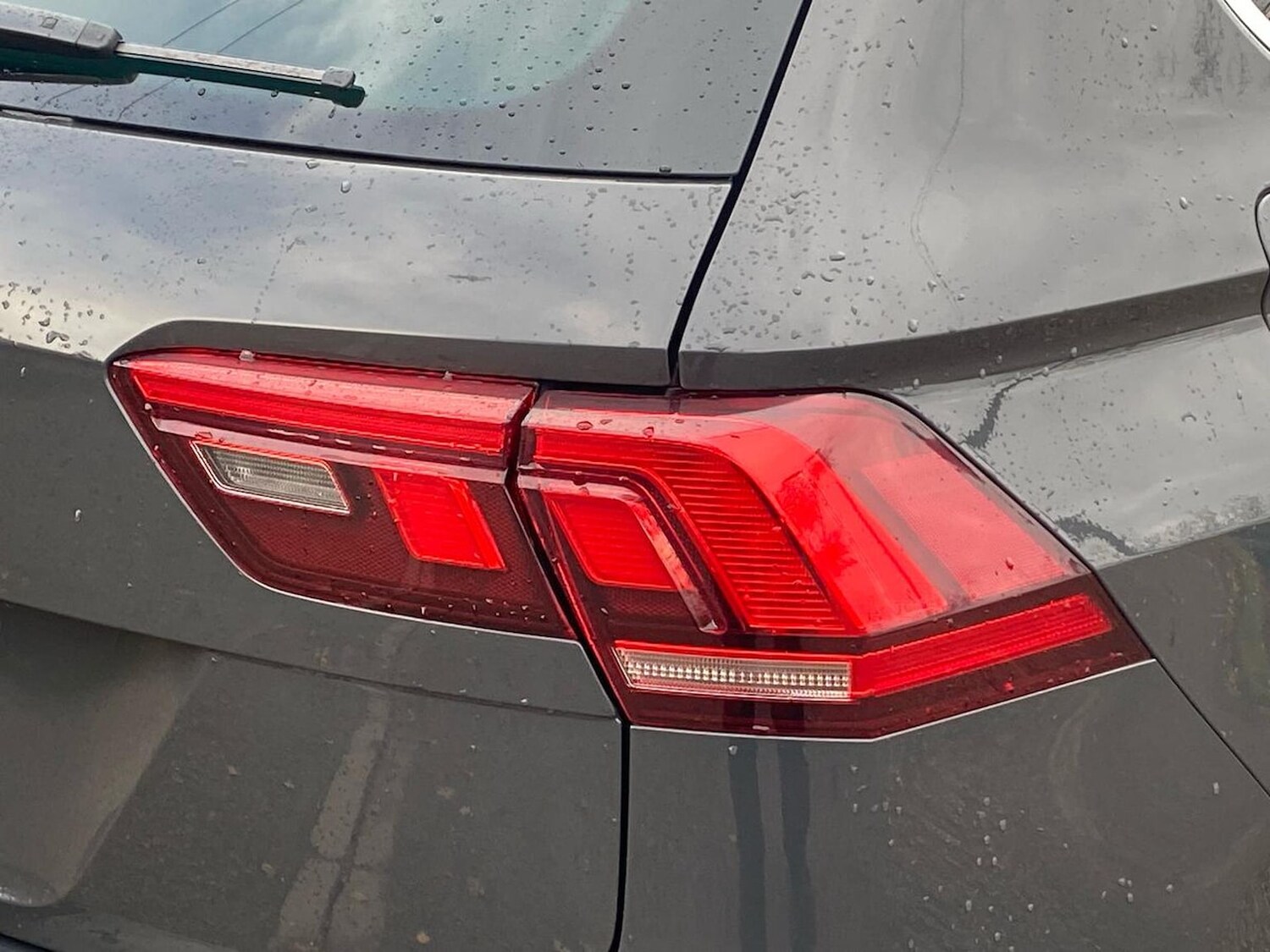 Used Volkswagen Tiguan 2019 for sale - 76490575: Photo 35