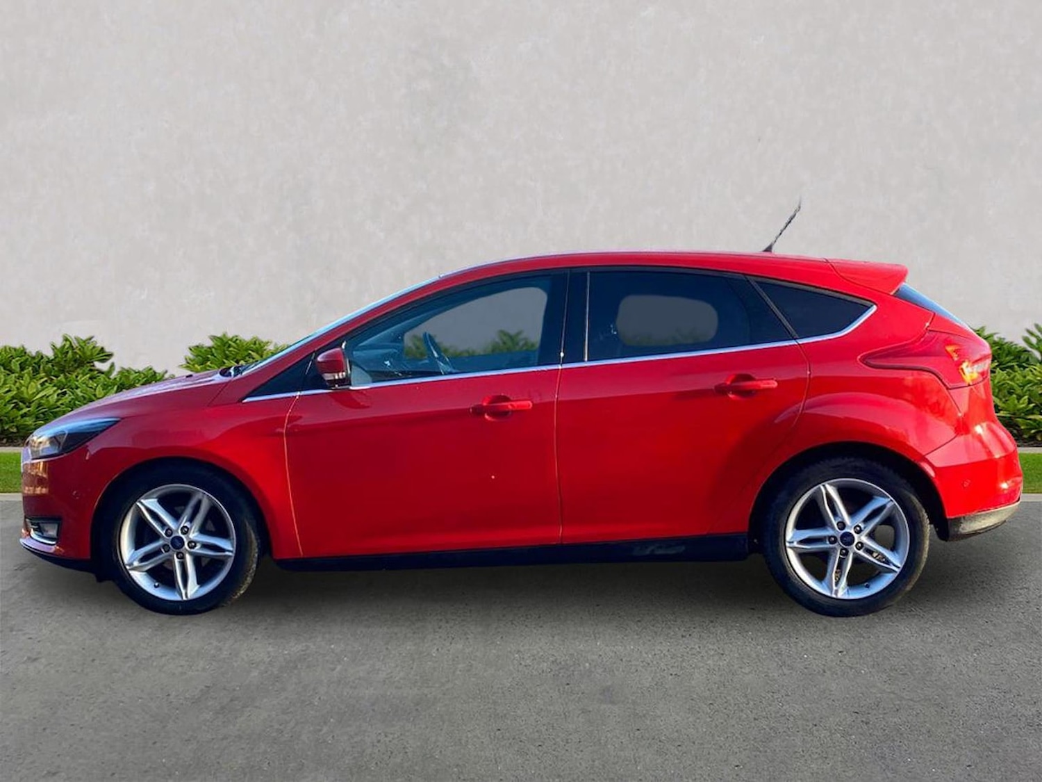 Used Ford Focus 2017 for sale - 76799404: Photo 19