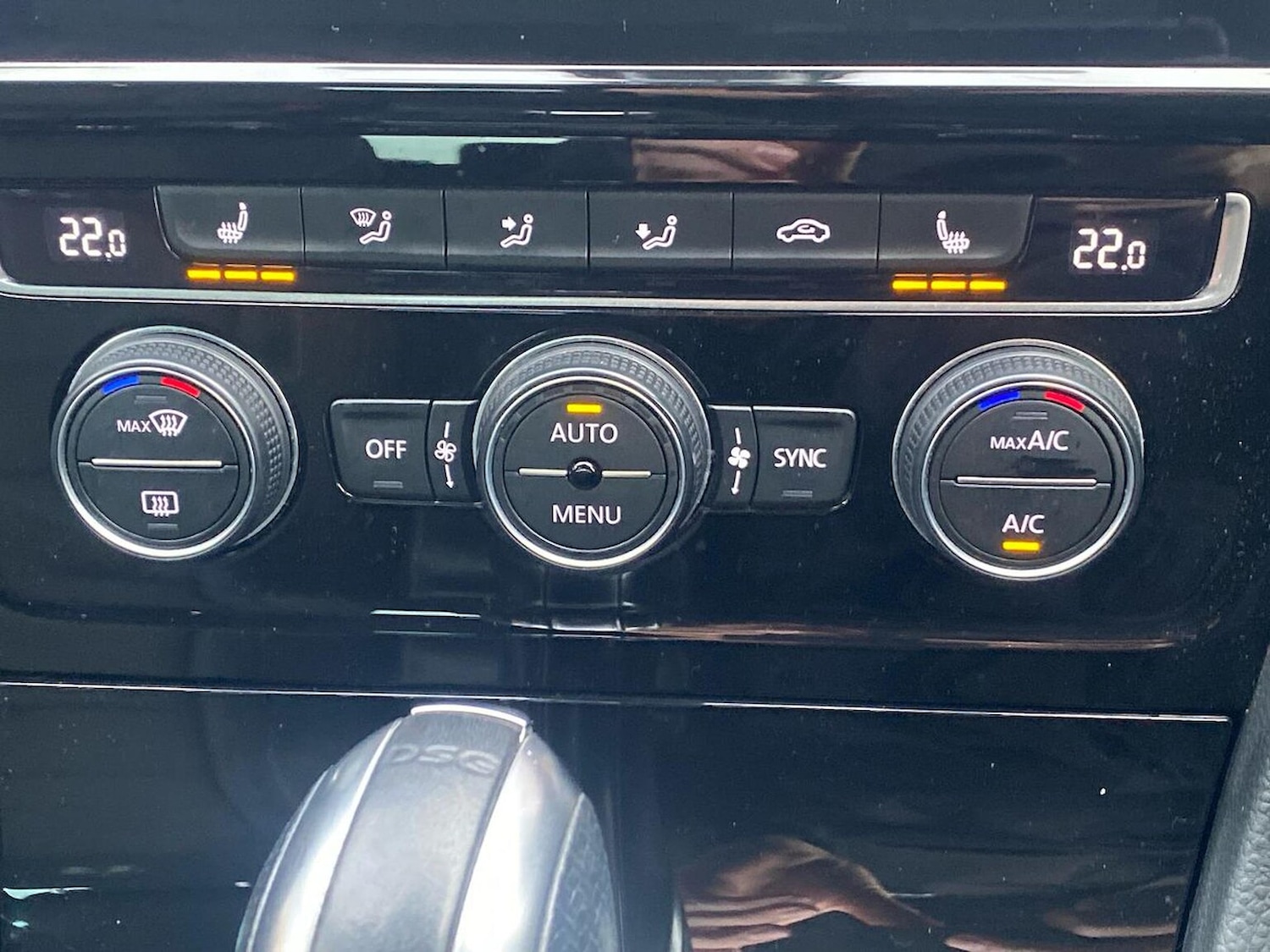 Used Volkswagen Golf 2019 for sale - 76809411: Photo 12