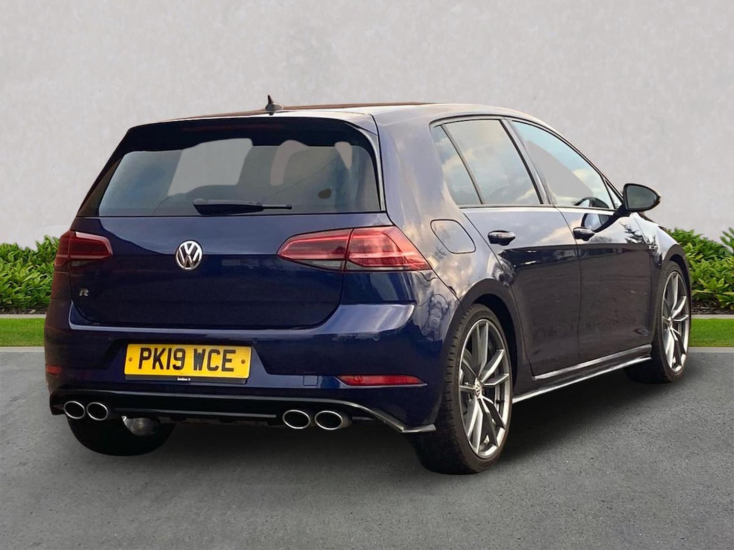 Used Volkswagen Golf 2019 for sale - 76809411: Photo 18