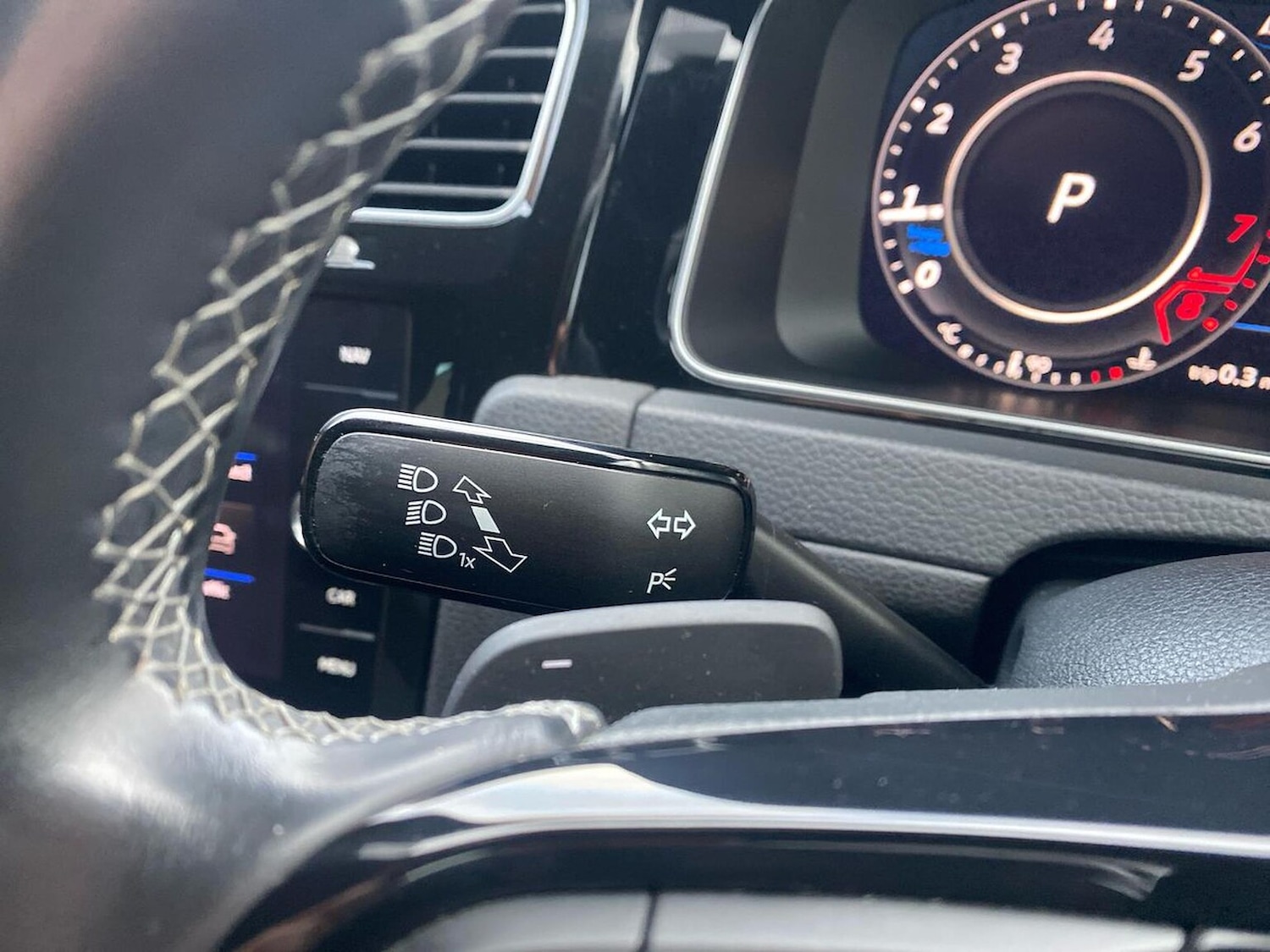 Used Volkswagen Golf 2019 for sale - 76809411: Photo 29