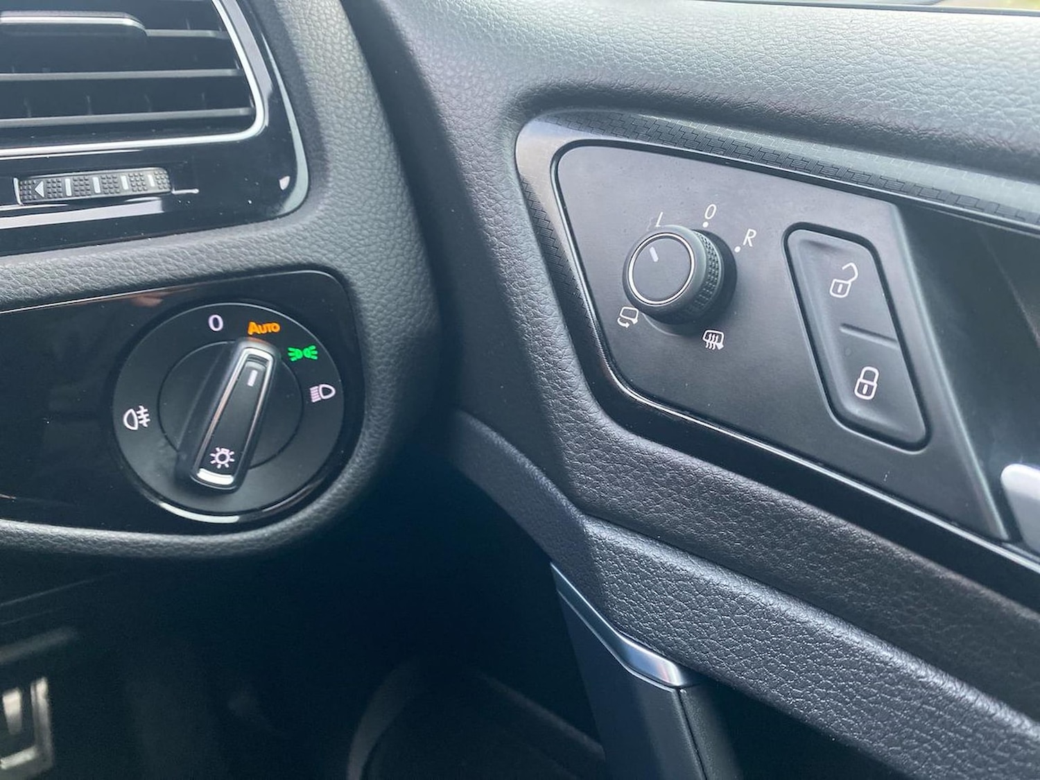 Used Volkswagen Golf 2019 for sale - 76809411: Photo 38