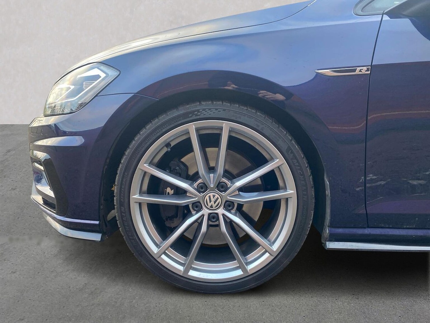 Used Volkswagen Golf 2019 for sale - 76809411: Photo 6