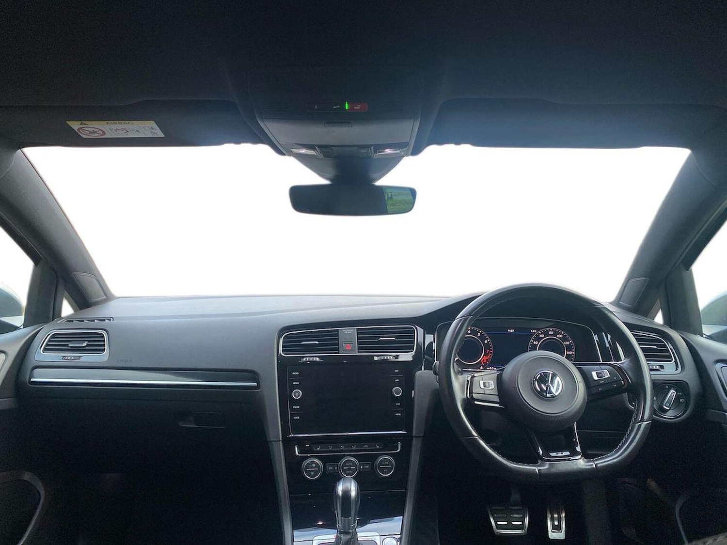 Used Volkswagen Golf 2019 for sale - 76809411: Photo 8