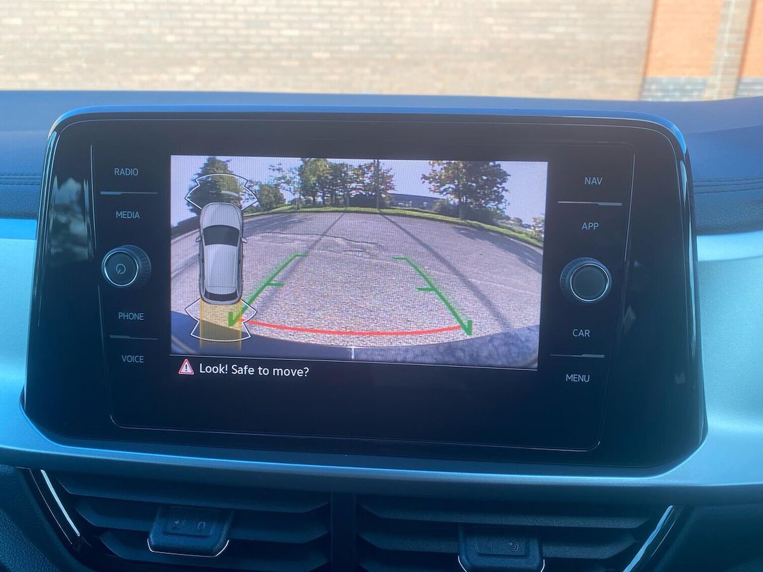 Used Volkswagen T-Roc 2025 for sale - 77488053: Photo 23