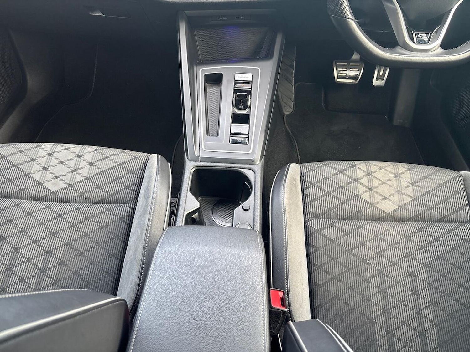 Used Volkswagen Golf 2020 for sale - 76418259: Photo 13