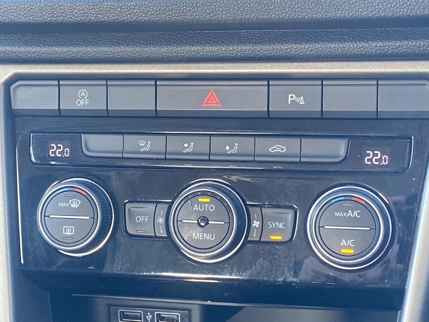 Used Volkswagen T-Roc 2020 for sale - 78053548: Photo 12