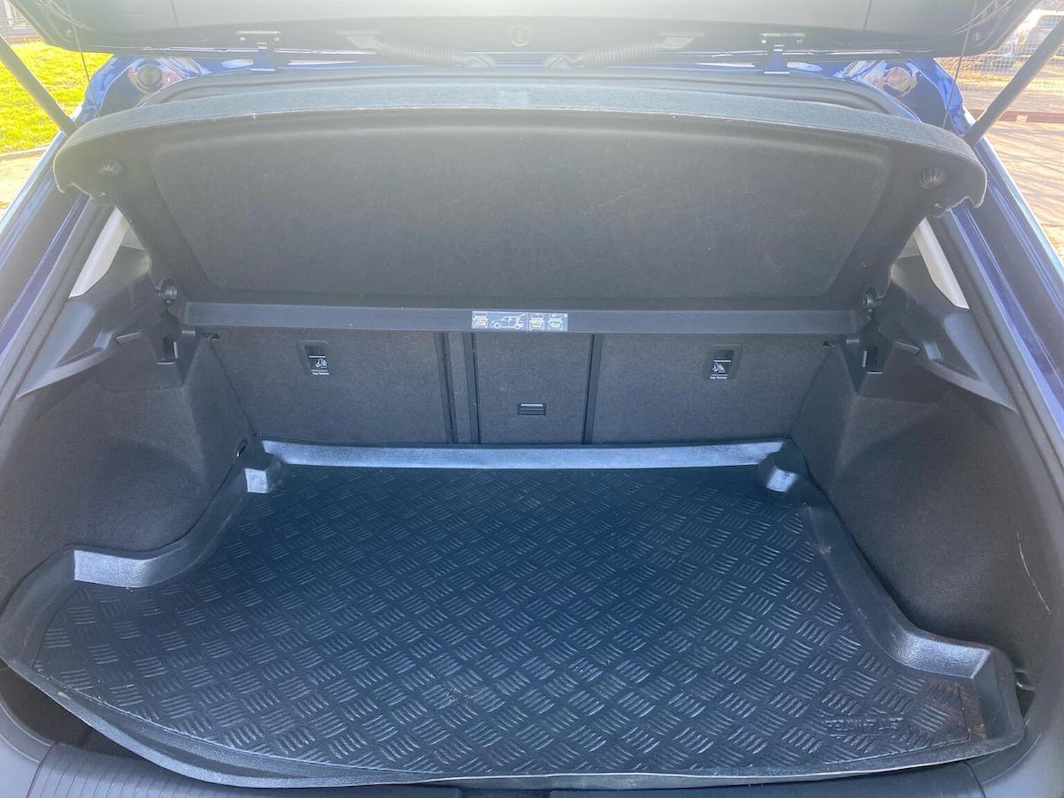 Used Volkswagen T-Roc 2020 for sale - 78053548: Photo 17