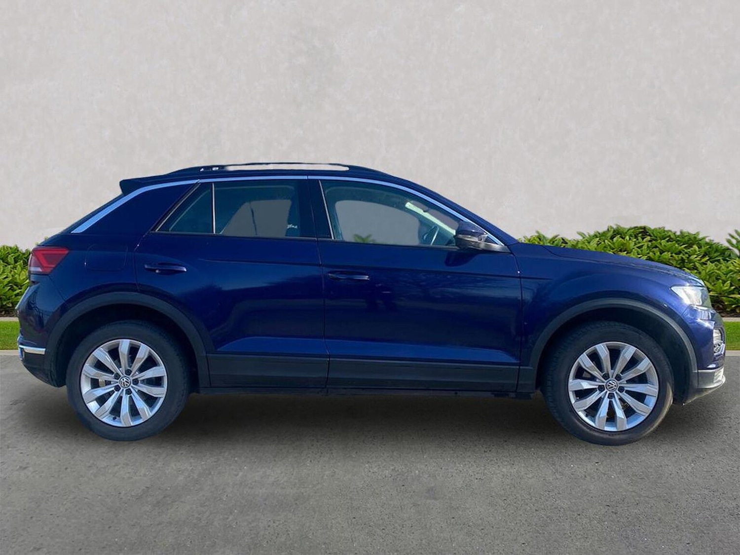 Used Volkswagen T-Roc 2020 for sale - 78053548: Photo 3