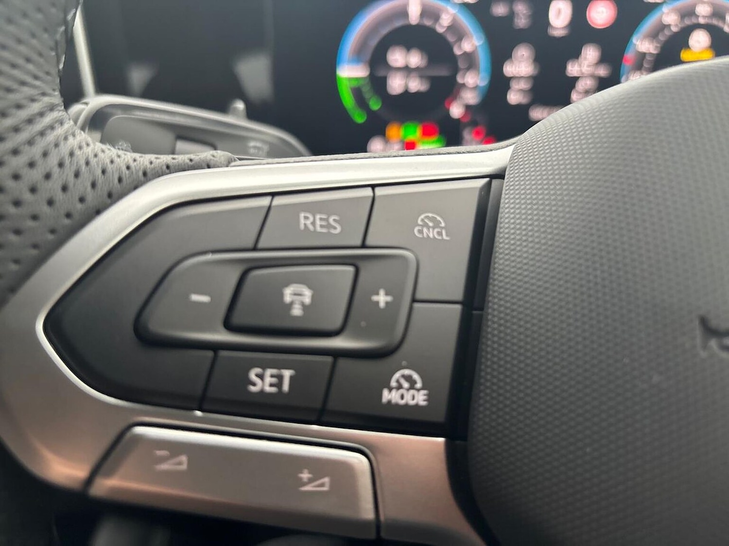 Used Volkswagen Tiguan 2025 for sale - 76986970: Photo 27