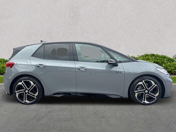 Used Volkswagen ID.3 2025 for sale - 77488047: Photo