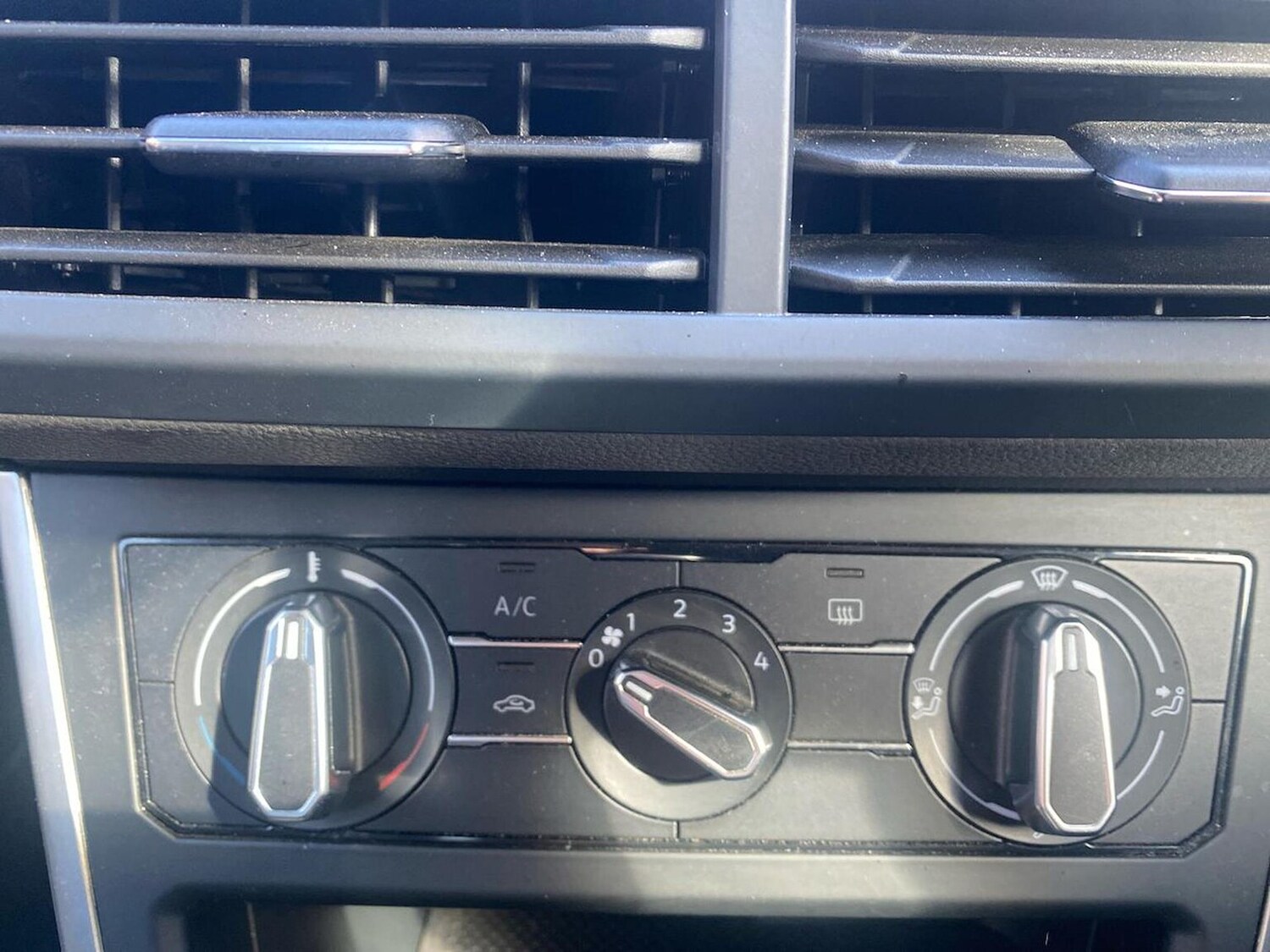 Used Volkswagen Polo 2022 for sale - 76070310: Photo 22