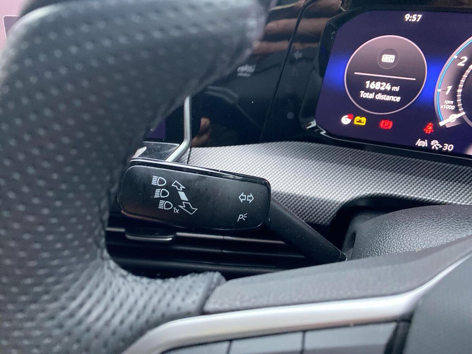 Used Volkswagen Golf 2025 for sale - 77061612: Photo 31