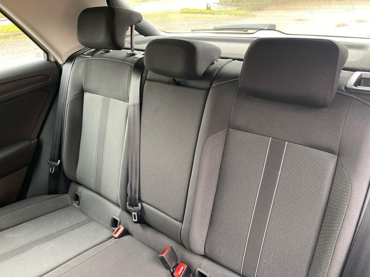 Used Volkswagen T-Roc 2023 for sale - 76477297: Photo 16