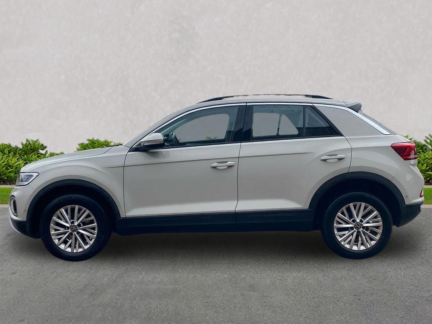 Used Volkswagen T-Roc 2023 for sale - 76477297: Photo 19