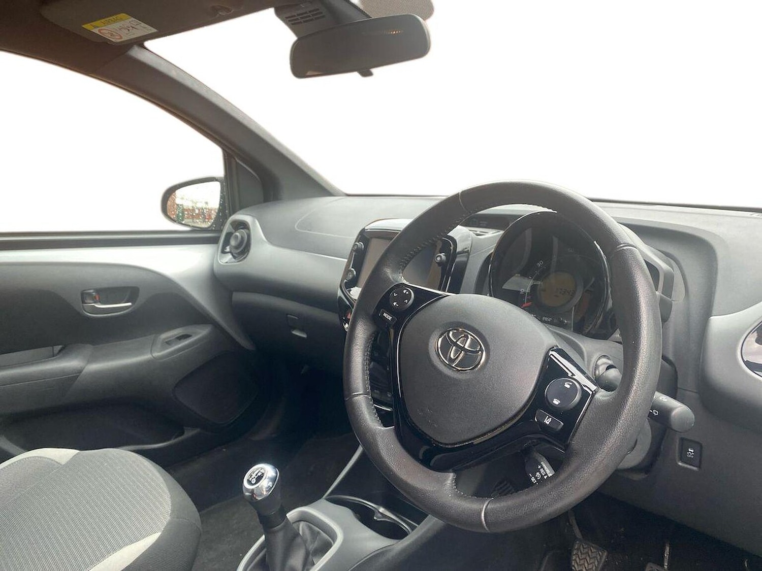 Used Toyota AYGO 2021 for sale - 76517989: Photo 15