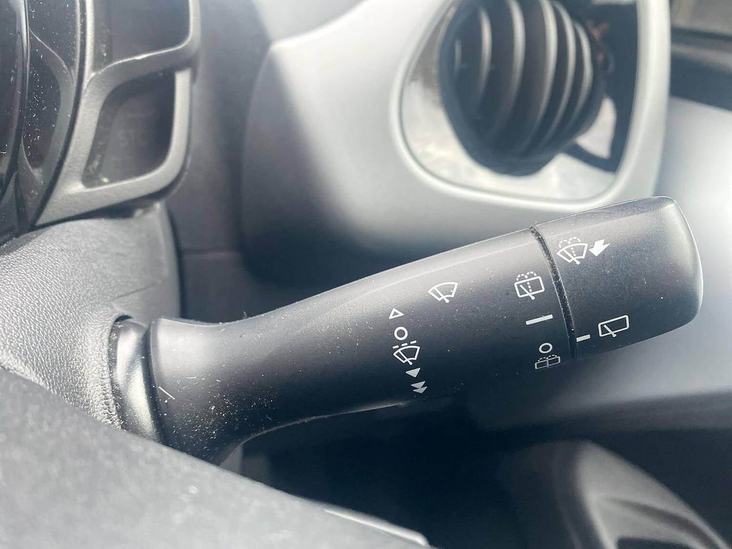 Used Toyota AYGO 2021 for sale - 76517989: Photo 27